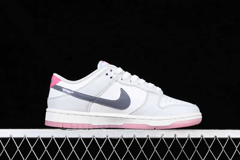 All categories Nk SB Dunk series Nk SB Dunk Low low-top sneakers Nk SB Dunk Low "520" Valentine's Day limited SB low-top sports and leisure sneakers FN3451-161